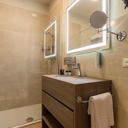 Le Torri Del Garda Familyspa 4*