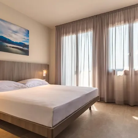 Le Torri Del Garda Familyspa 4*