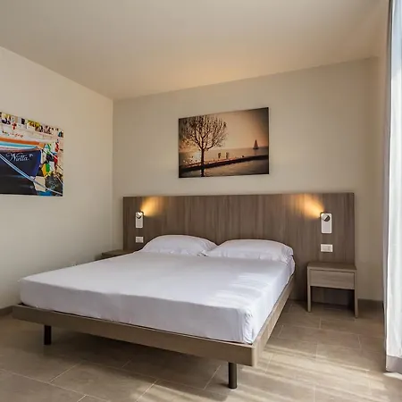 Le Torri Del Garda Familyspa Hotel 4*