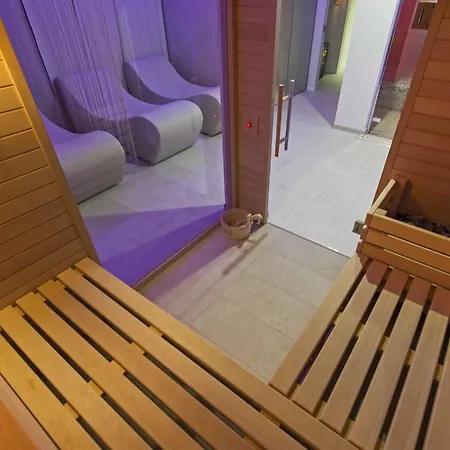 Le Torri Del Garda Familyspa Hotel 4*