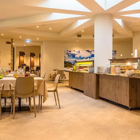 Le Torri Del Garda Familyspa Torri Del Benaco