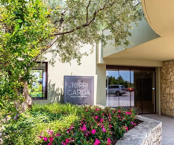 Hotel Le Torri Del Garda Familyspa 4*