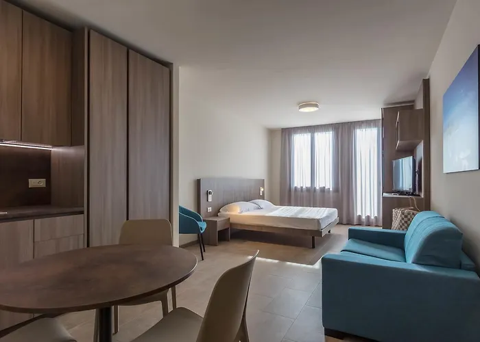 Le Torri Del Garda Familyspa 4* Torri Del Benaco