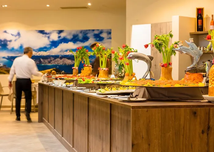 Le Torri Del Garda Familyspa Hotel Torri Del Benaco