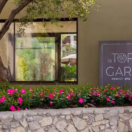 Le Torri Del Garda Familyspa ホテル トッリ・デル・ベーナコ