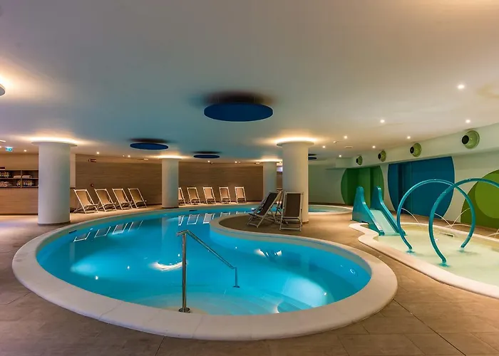 Le Torri Del Garda Familyspa فندق